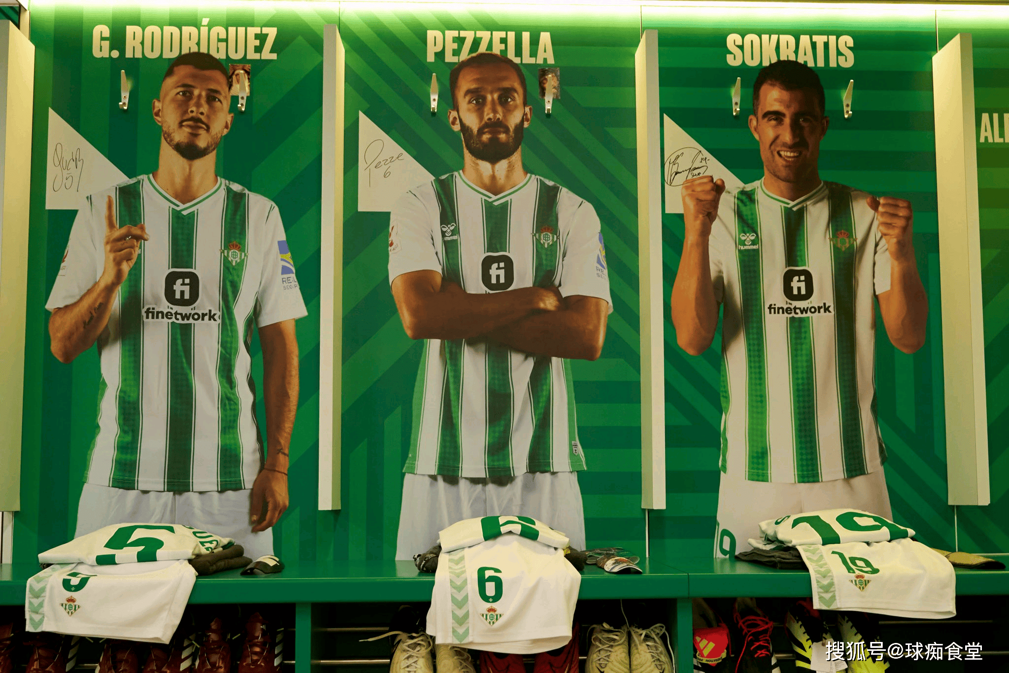 里程碑夜瓦伦西亚外线爆发费耶诺德清晨止住颓势，现场解说直呼：国际比赛日瓦伦西亚主帅复盘(无畏契约马德里大师赛比赛时间)